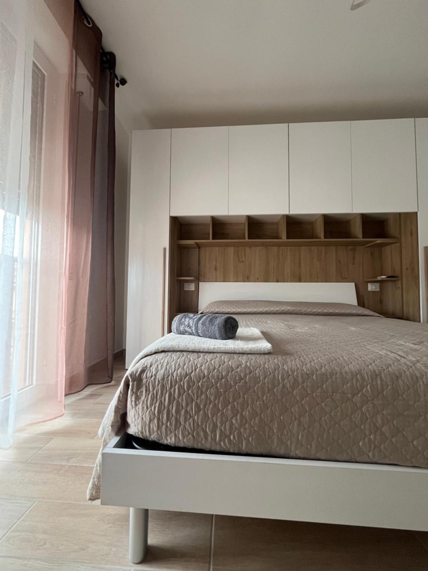 La Casa Del Sole Lejlighed Fonte Nuova Eksteriør billede